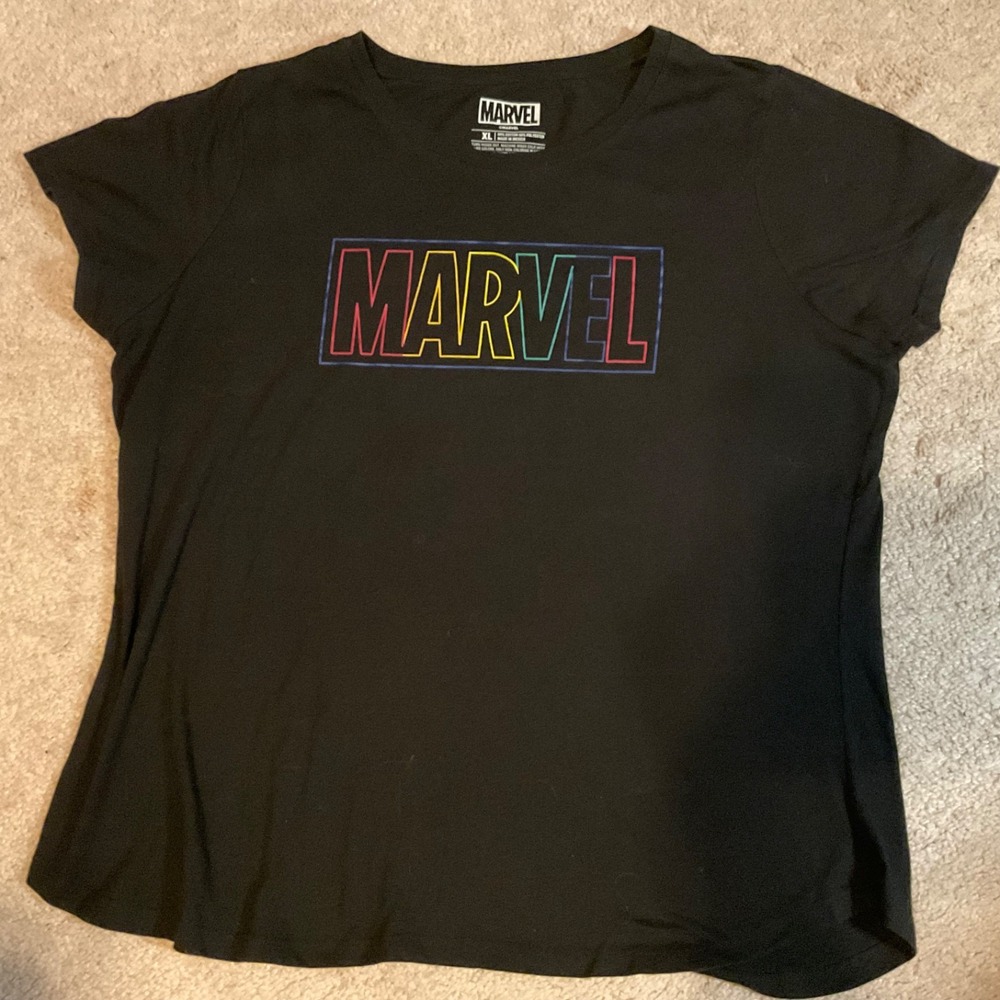LADIES MARVEL LOGO COMICS TEE SHIRT XL Excellent Condition!
